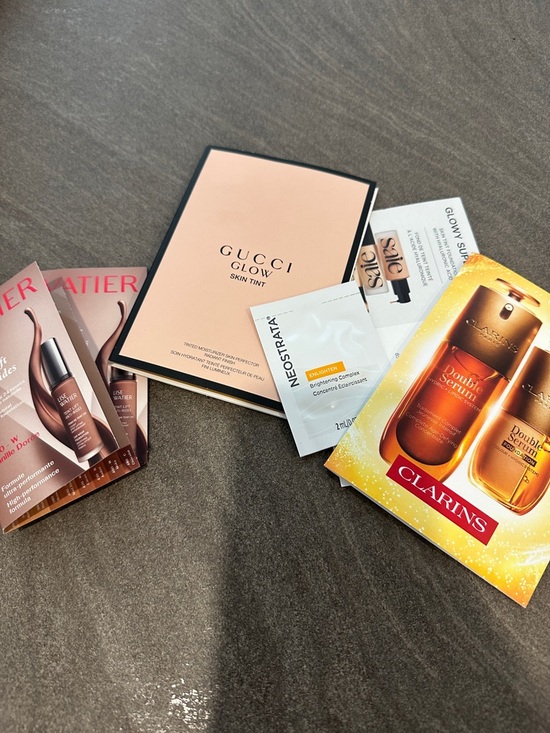 Gucci Other - Sample bundle